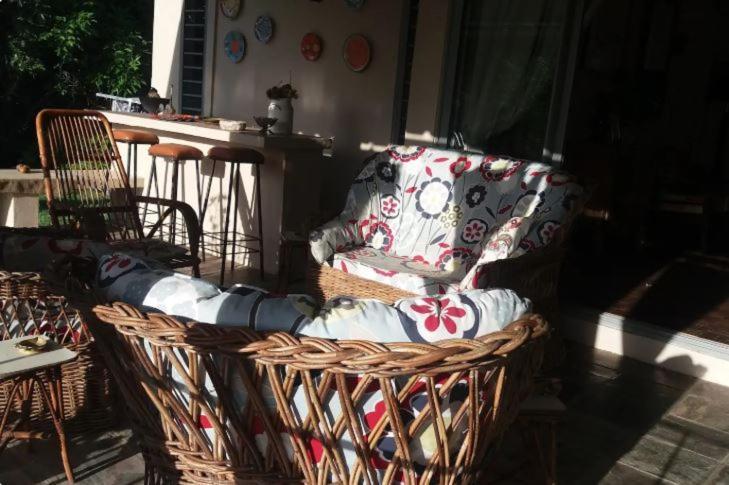 Comfy Home-Tropical Garden & 5 Min Walk To Beach 타마린 외부 사진